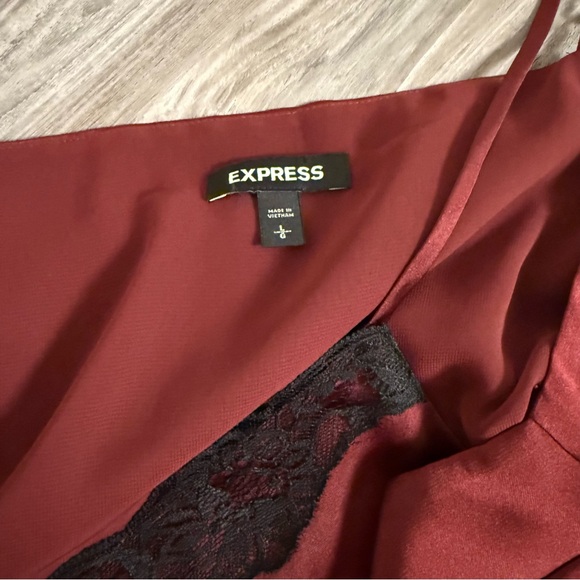 Express top - Picture 3 of 3